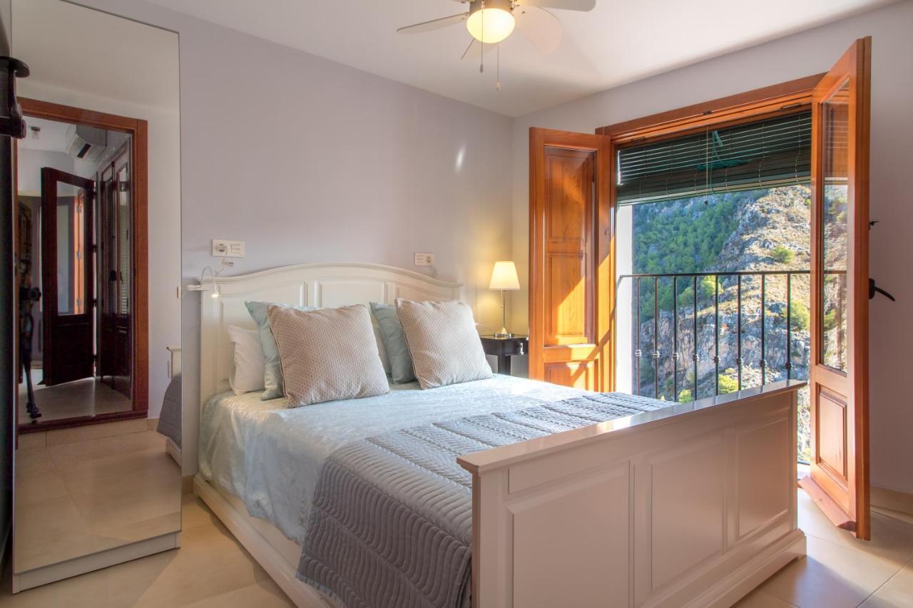 Quiet House In Village Center With Mountains Views Frigiliana Bagian luar foto